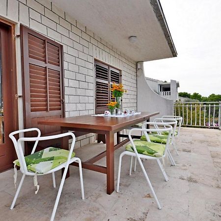 Apartment Jakov Donji Okrug  エクステリア 写真