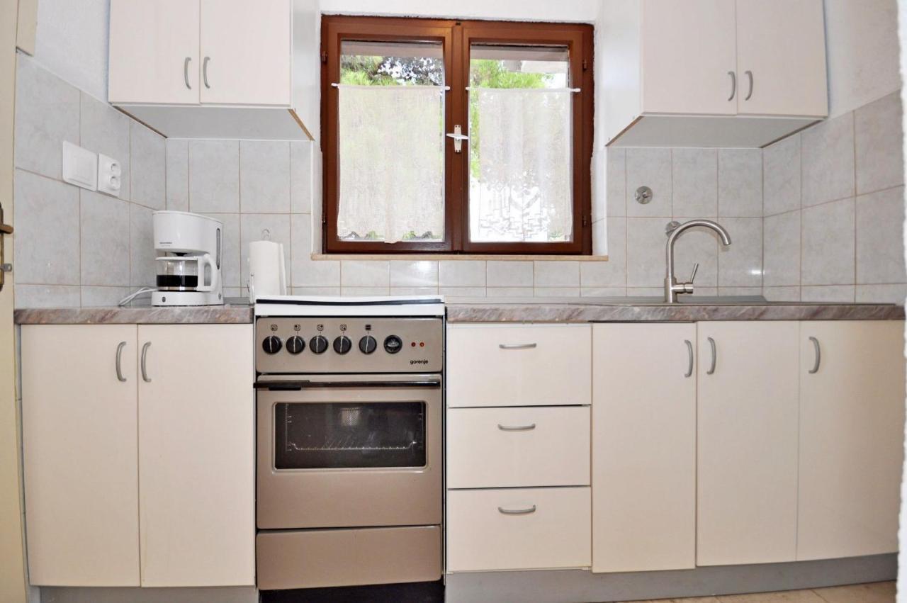 Apartment Jakov Donji Okrug  エクステリア 写真